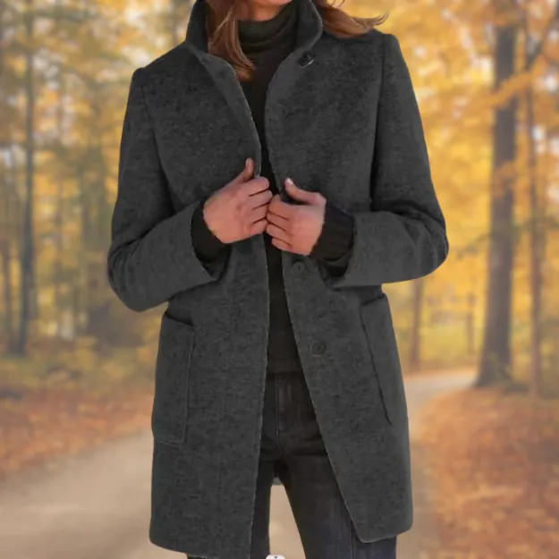 BETH | Coat with Collar