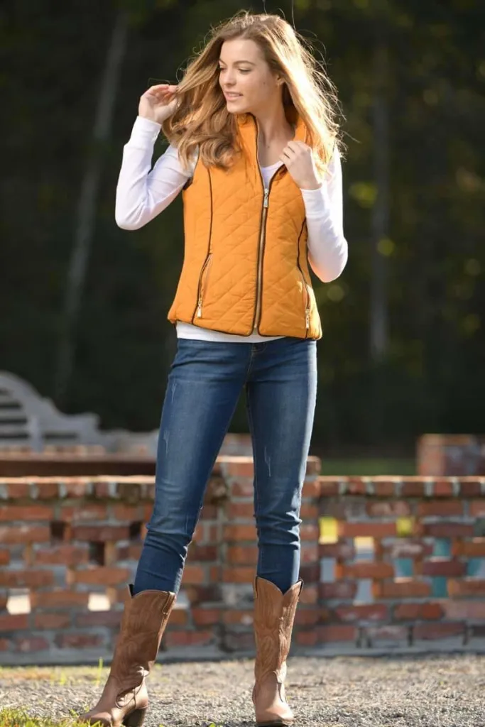 Hold Me Tight - Quilted Vest in Dark Mustard