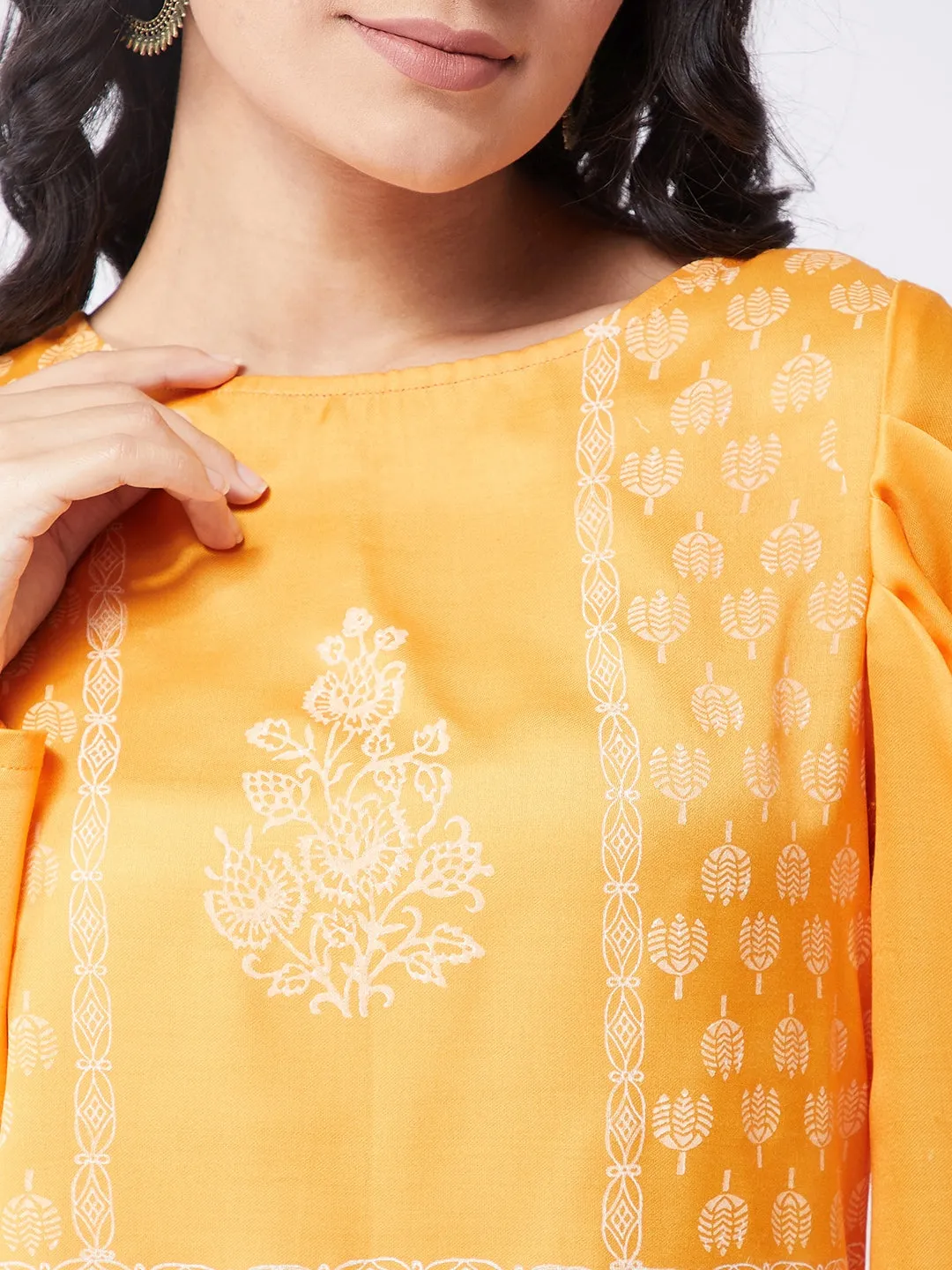 Kasturi Digital Printed Kurta With Pant And Dupatta